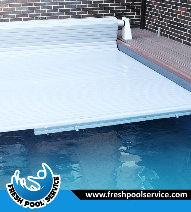 automatic pool cover